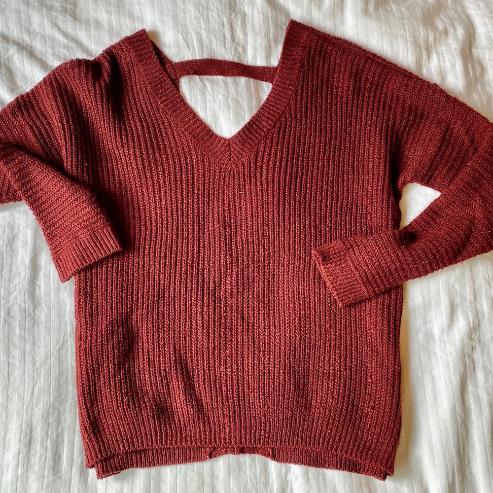 Backless Sweater Maroon